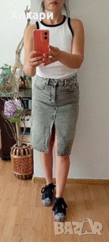 Дънкова пола Pull & Bear XS/32 размер, снимка 5 - Поли - 54698259
