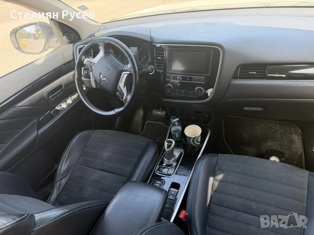  Mitsubishi Outlander 2.4 4WD /  plug in hybrid   - цена 19 500 евро моля БЕЗ бартери / БЕЗ лизинг -, снимка 12 - Автомобили и джипове - 54331548