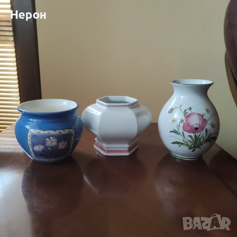 Порцеланова ваза