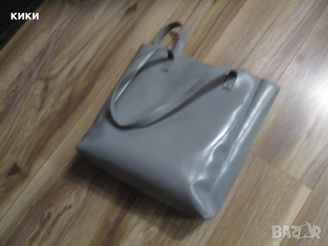 Дамска чанта/мъжка чанта , снимка 4 - Чанти - 47396884