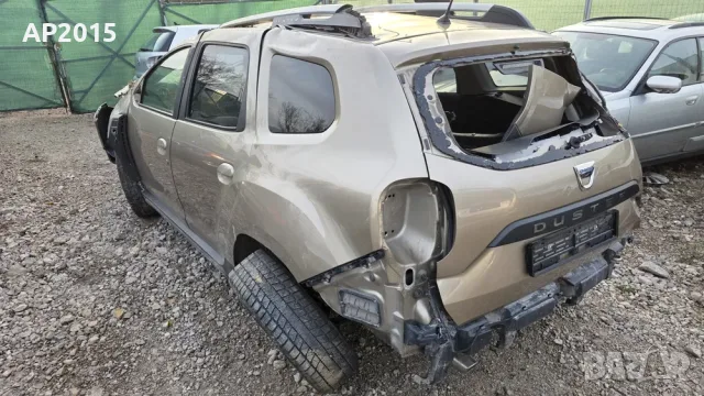 Dacia Duster 1.6i 115hp 2018 На части, снимка 6 - Части - 55322688