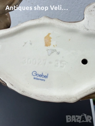 Порцеланова фигура Goebel №8075 , снимка 7 - Антикварни и старинни предмети - 54065841