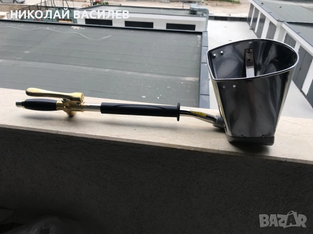 Пистолет  за  мазилки с 4  дюзи / За  шприц  / 200  квадрата  на. ден  .