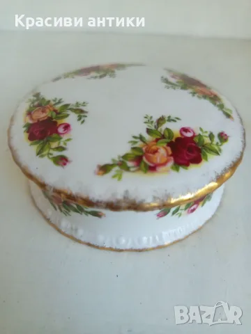Royal Albert old country rozes бижутерна кутия, снимка 6 - Други ценни предмети - 55501219