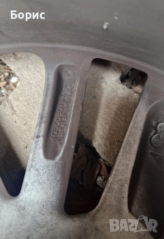 Джанти 17" Renault, снимка 11 - Гуми и джанти - 53925069