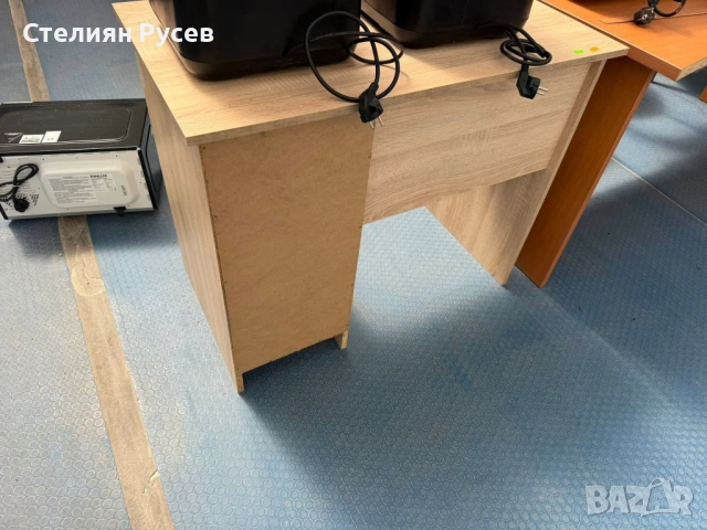 130566  детско офис бюро 80/50см цена 25 евро или 48,90  лв   орх -80см / 50см широко, 75 см високо, снимка 2 - Бюра - 54541633