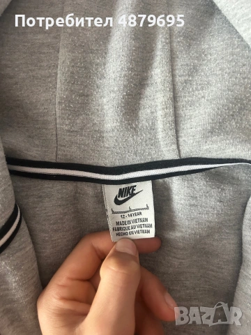     Детски Nike Tech Fleece – сиво/бяло. Размер L (12–14 г.), снимка 3 - Детски комплекти - 55220512