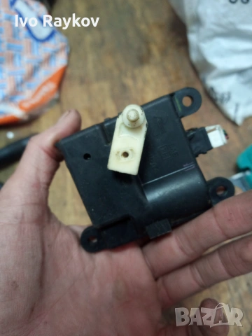 Моторче клапи парно Nissan 3C27030850 , 3C270 30850, снимка 7 - Части - 54401285