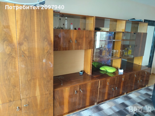 Подарявам гардероб и холна секция , снимка 5 - Гардероби - 54790991