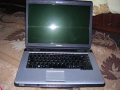 Лаптоп Toshiba Сателит със зарядно и батерия, снимка 1