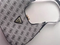 Guess чанта, снимка 3