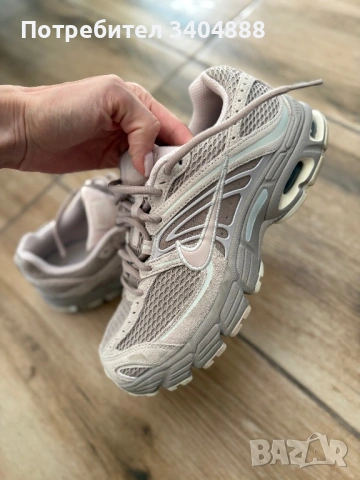 Нови маратонки Nike, снимка 2 - Маратонки - 54866085