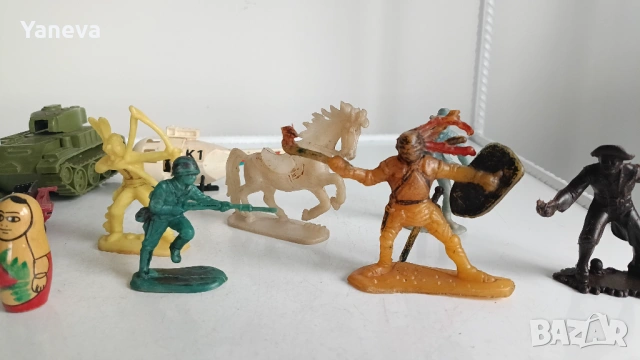 Стари играчки от СОЦА. , снимка 11 - Фигурки - 54359183