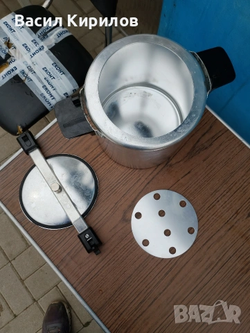 Тенджера под налягане 8 литра Унгарска от соца , снимка 2 - Съдове за готвене - 54206875