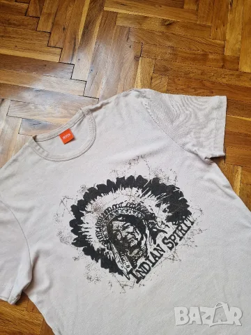 Страхотна мъжка тениска HUGO BOSS , размер XL /L , снимка 2 - Тениски - 55656718