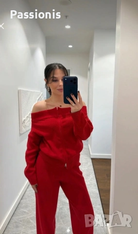 Червен комплект, снимка 2 - Спортни екипи - 54191240