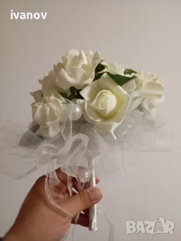 Букет булчински , снимка 2 - Сватбени аксесоари - 55504480