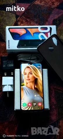 SAMSUNG GALAXY A20-Перфектно състояние.Пълен комплект, снимка 3 - Samsung - 54990139