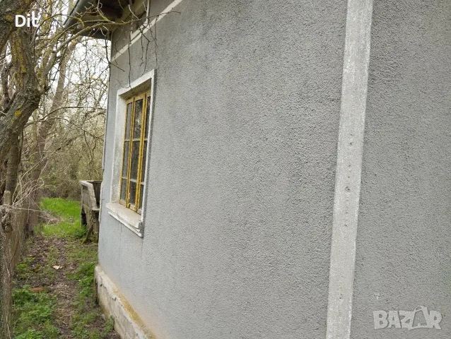 ЕКСКЛУЗИВНО! Продава се здрава тухлена къща с огромен двор (2700 кв.м) и действащ кладенец – с. Росе, снимка 13 - Къщи - 55394357