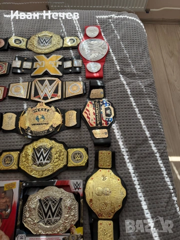 WWE  Championships, снимка 4 - Фен артикули - 48659124