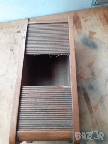 Страхотна антикварна дървена кутия с вратичка тип хармоника, снимка 4 - Антикварни и старинни предмети - 54031703