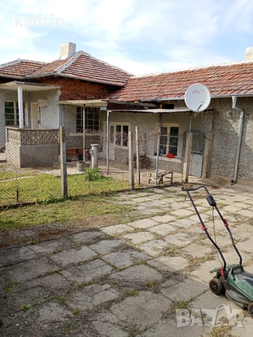 Продава КЪЩА, снимка 4 - Къщи - 53355974
