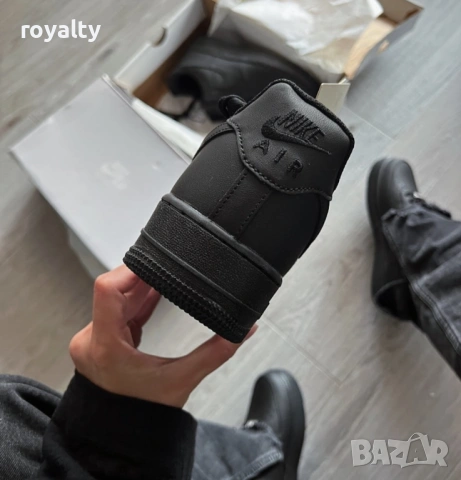 Nike Air Force 1 Black Нови Черни Дамски Маратонки Найк с Кутия , снимка 3 - Маратонки - 54857481
