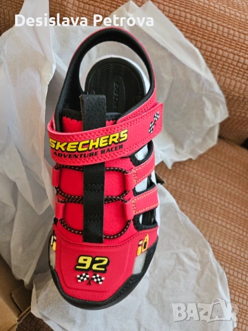 Skechers чисто нови размер 33 СВЕТЕЩИ, снимка 9 - Детски маратонки - 54422587