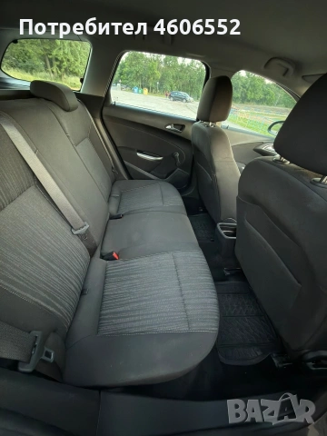 Opel Astra j 1.3cdti 2012г., снимка 8 - Автомобили и джипове - 54786313