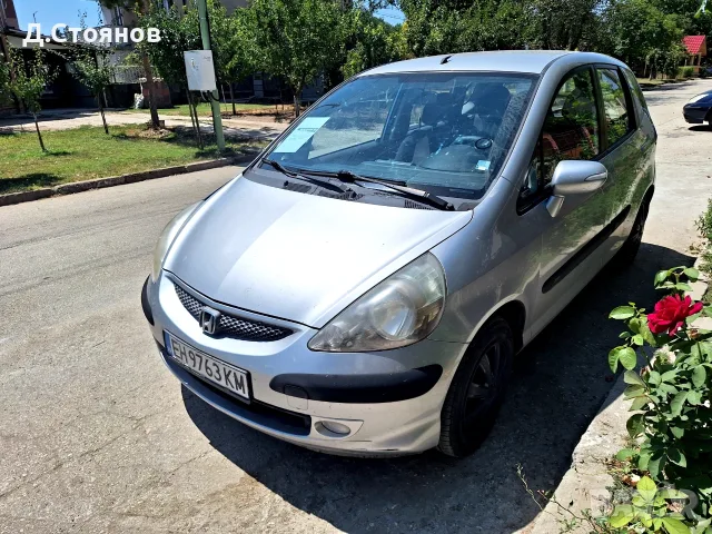 HONDA JAZZ 1.4 автоматик, снимка 3 - Автомобили и джипове - 55492472