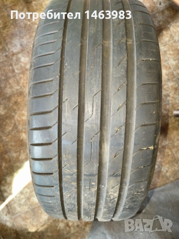 Гуми Nexen 235x45x18, снимка 3 - Гуми и джанти - 54231164