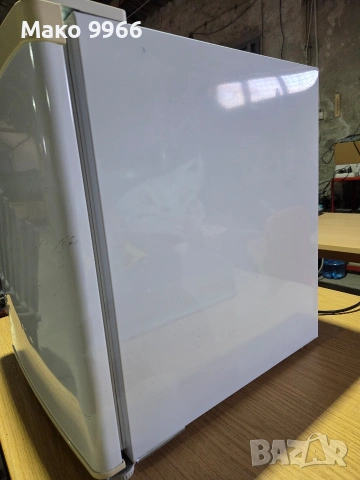 Мини Хладилник,къмпинг,риболов,фризер, снимка 6 - Друга електроника - 54364799