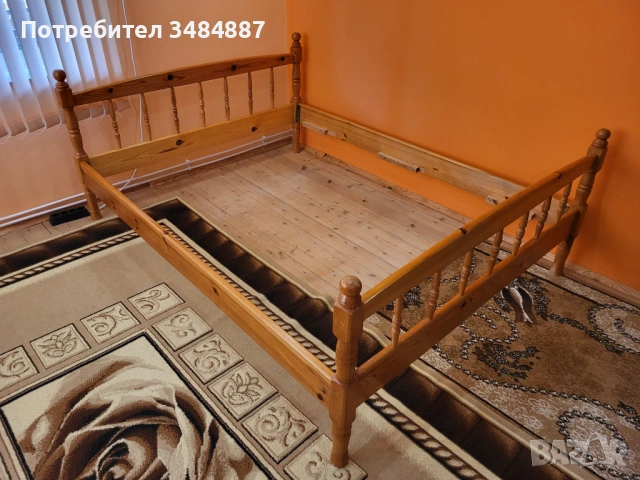 Продавам Спалня, Легло, Чамова рамка за матрак  144/190, снимка 2 - Спални и легла - 54691119