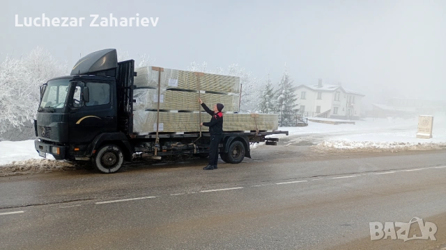 Транспорт с платформа,самосвал и камион с кран