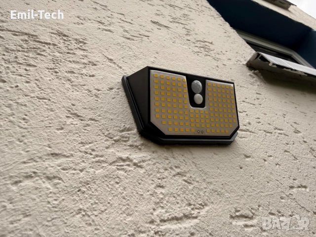 Комплект от 3 Нови Соларни LED лампи със сензор за движение IP65, снимка 11 - Външни лампи - 54680699
