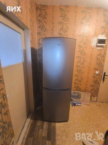 Хладилник Whirlpool , снимка 9 - Хладилници - 53682748