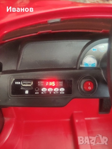 Перфектна Акумулаторна кола с родителски контрол и зарядно , снимка 3 - Детски велосипеди, триколки и коли - 54092931