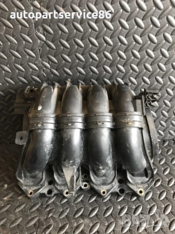 Всмукателен колектор за Citroen C4 / Peugeot 307 1.6 16V (2006) 9635885080