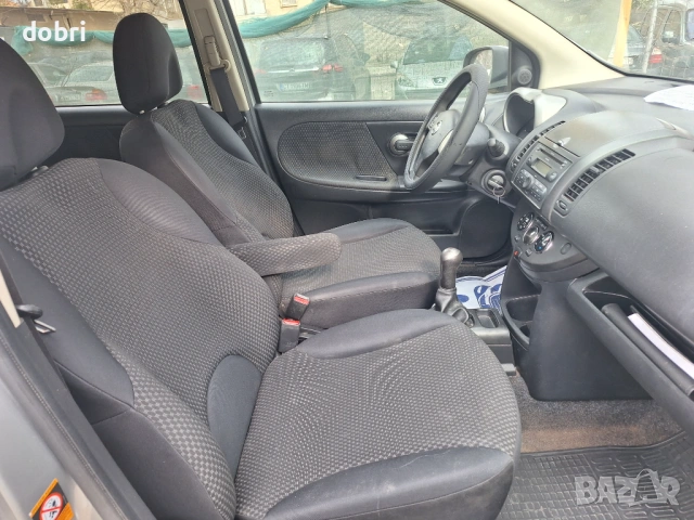 Нисан Ноте 1.6 бензин 2007год,климатроник, снимка 7 - Автомобили и джипове - 52219667