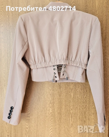 Късо сако , снимка 2 - Сака - 54255213