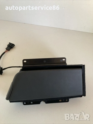 Пепелник за задна лява врата за Volkswagen Phaeton (2008)