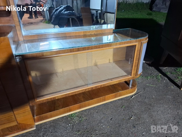 Продават се старинни шкафове, снимка 3 - Антикварни и старинни предмети - 54046408