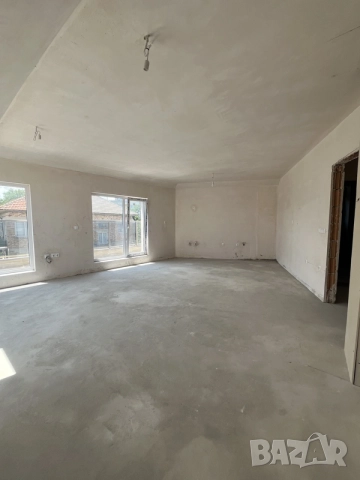 ПРОДАВА АПАРТАМЕНТ В НОВА СГРАДА - кв. Аспарухово, снимка 9 - Апартаменти - 55300582