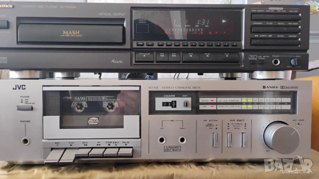 JVC KD-D2, снимка 2 - Декове - 54380126
