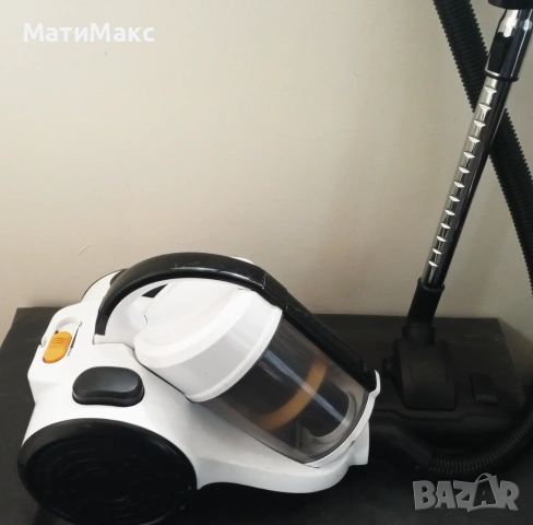 Прахосмукачка VALBERG 850W, снимка 3 - Прахосмукачки - 55231125