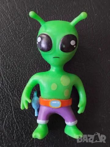 Оригинална фигурка Извънземно UFO