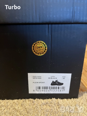 Plein Sport Runner 42 - SIPS1009 Black - Оригинални с кутия, снимка 10 - Спортно елегантни обувки - 55543138