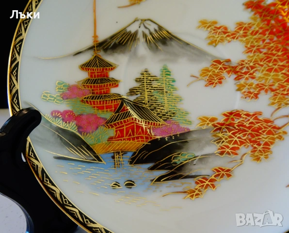 Чиния японски костен порцелан Satsuma Kazan,злато. , снимка 2 - Антикварни и старинни предмети - 54151457