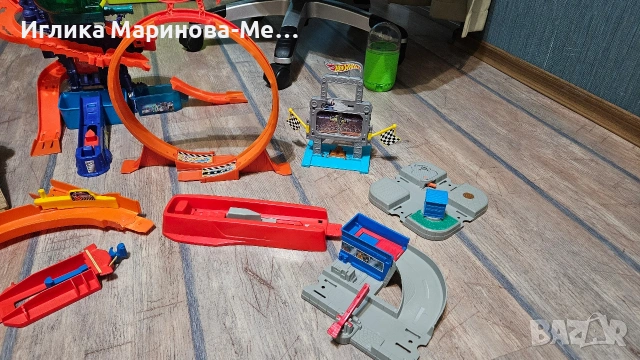 Продавам писти Хот Уилс, снимка 8 - Коли, камиони, мотори, писти - 54132572