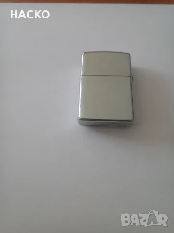 Запалка ZIPPO с Полиран Хромиран Корпус и Емблема на Гекон 100% Оригинална Внос от Англия, снимка 3 - Запалки - 55301471